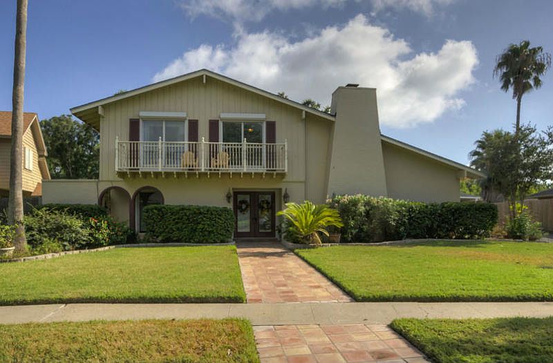 1st image of 6930 Aswan Dr
