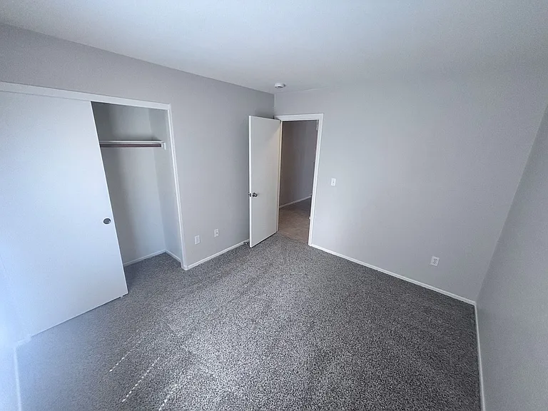 4912 Whispering Spring Ave — Photo 24