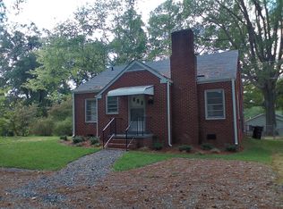 913 Hawkins Ave, Sanford, NC 27330