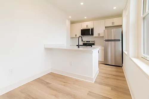 Huntington Apartments Photo 1