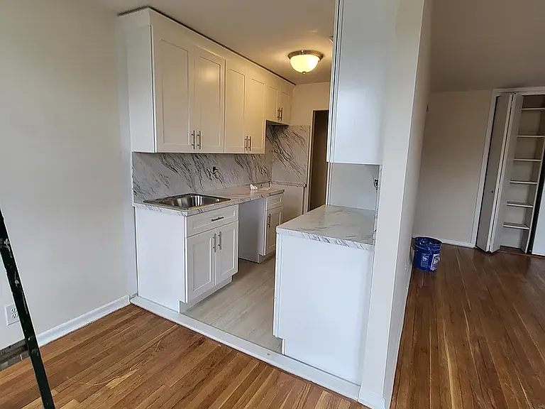 142-20 84th Dr #7D — Photo 3