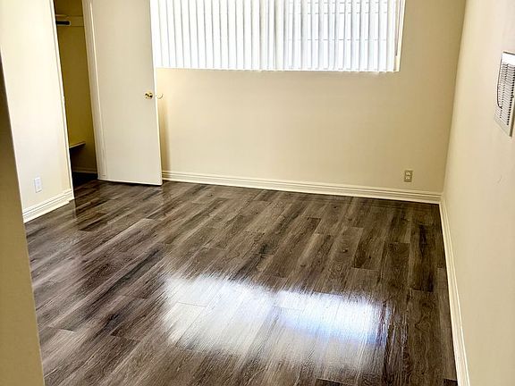 4th image of 7533 Lexington Ave APT 206