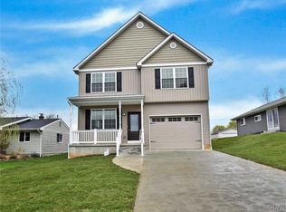 520 Penn St N, Catasauqua Bor, PA 18032