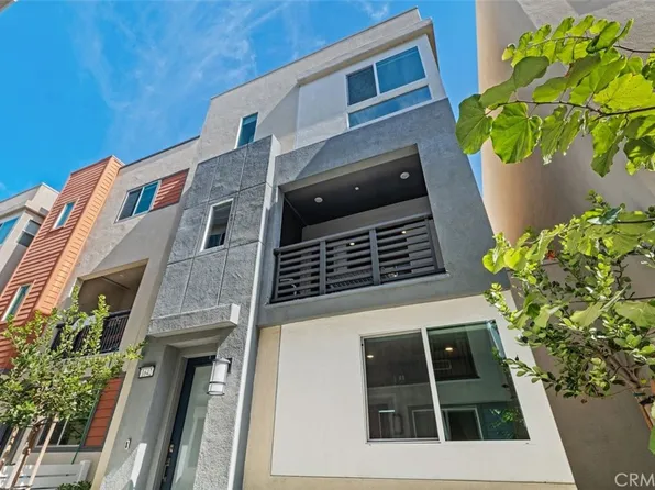 1642 W Saratoga Ln, San Pedro, CA 90732