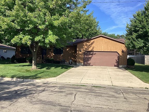 2nd image of 1601 Cheryl Ave