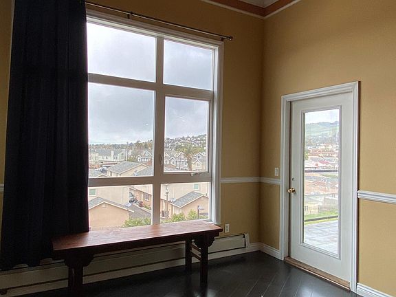 4th image of 15956 E 14th St APT 415