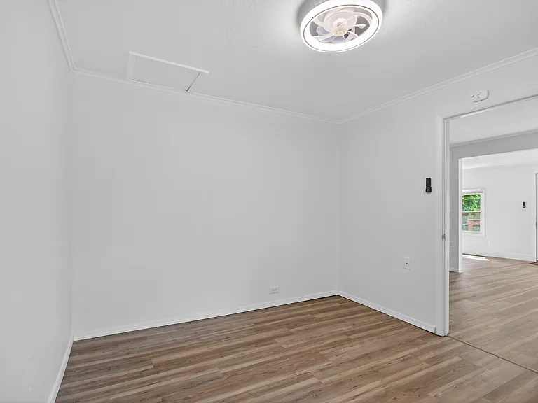2759 Almeda Ct — Photo 33