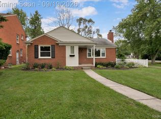 4419 Beverly Ct, Royal Oak, MI 48073