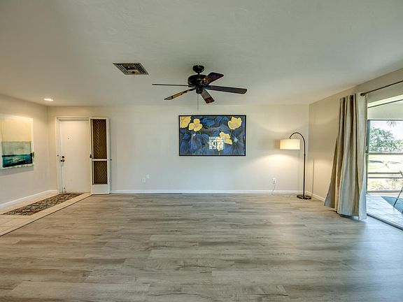 4th image of 4730 Orange Grove Blvd Unit C-8