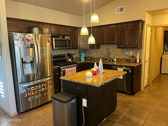 4th image of 3221 Perla Point Dr