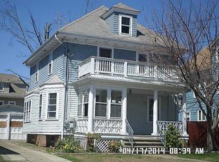 38 Pinehurst Ave, Providence, RI 02908