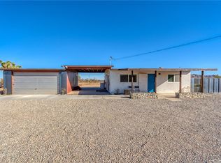 3025 Yucca Mesa Rd, Yucca Valley, CA 92284