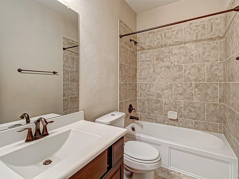 4814 Sequoia Park Ln — Photo 21
