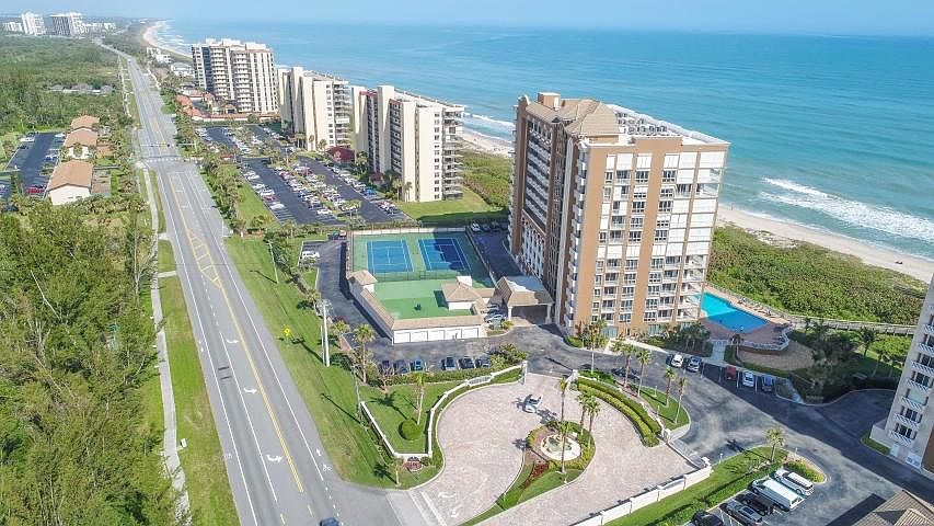 1st image of 4180 N A1a APT 202B