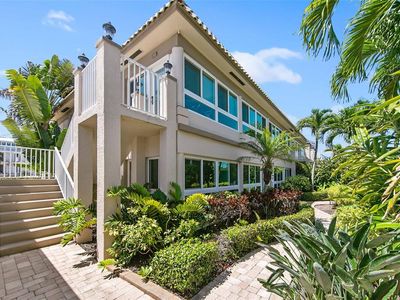 5900 Midnight Pass Rd #201, Sarasota, FL, 34242