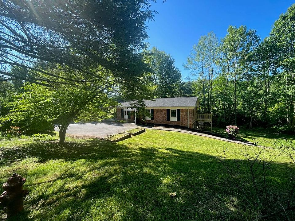 12 Younge Ln, Sylva, NC 28779 Zillow