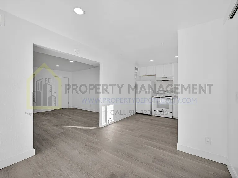 2205 15th Ave #1 — Photo 8