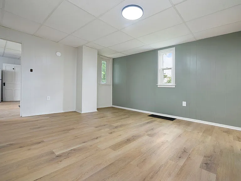120 Cherry St — Photo 4