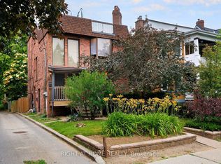 164 Quebec Ave #B, Toronto, ON M6P2T8