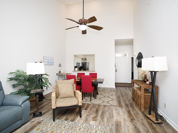 4th image of 331 Wendover Ct. #12-F