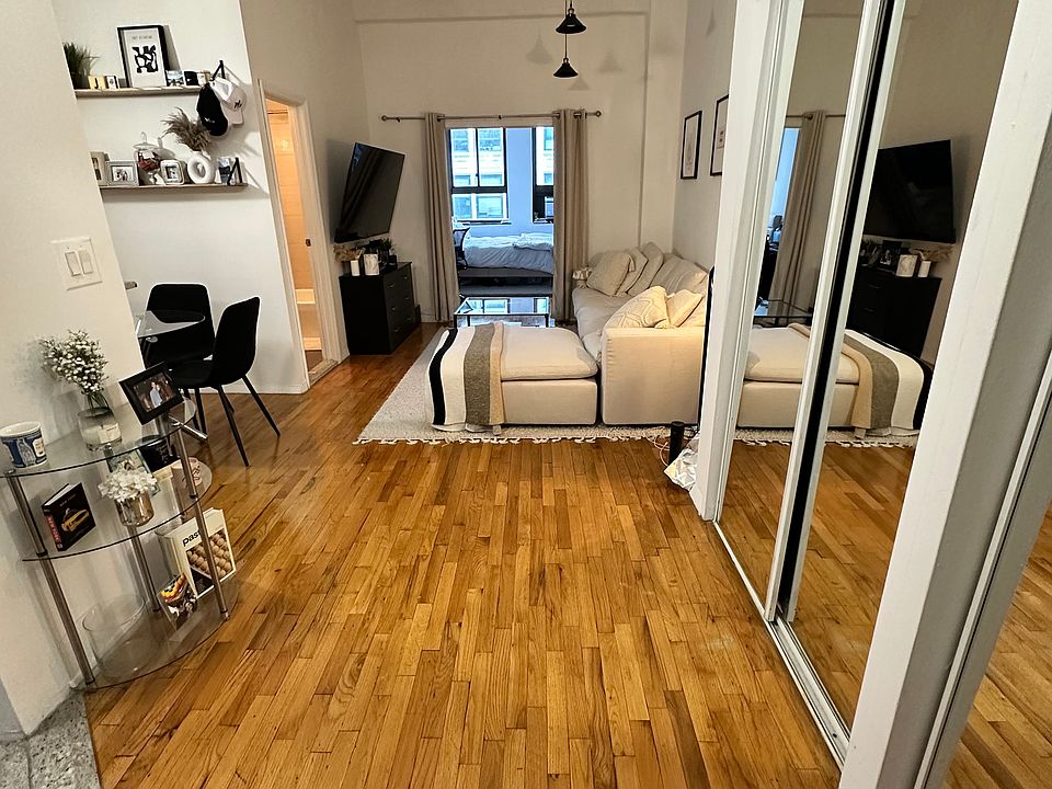 1st image of 12 E 22nd St APT 7B