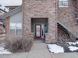 18611 E Water Dr UNIT B, Aurora, CO 80013