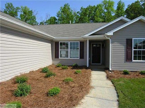 1st image of 5209 Ian Dr