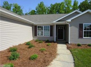 5209 Ian Dr, Mc Leansville, NC 27301