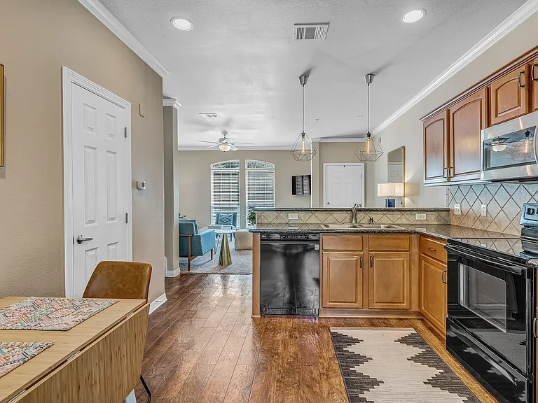 305 Holleman Dr E #1506 — Photo 7