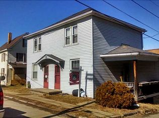 119 E, Vandergrift, PA 15690