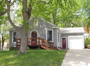 608 W 15th St, Carroll, IA 51401