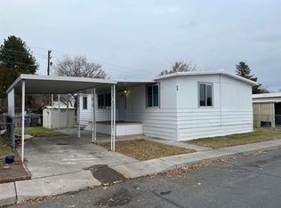 69 Galaxy Ln, Richland, WA 99354