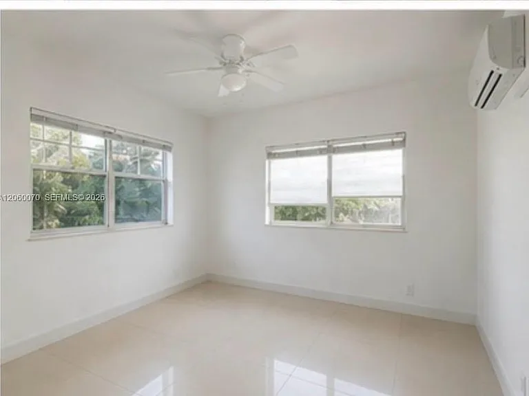 455 S Shore Dr — Photo 14