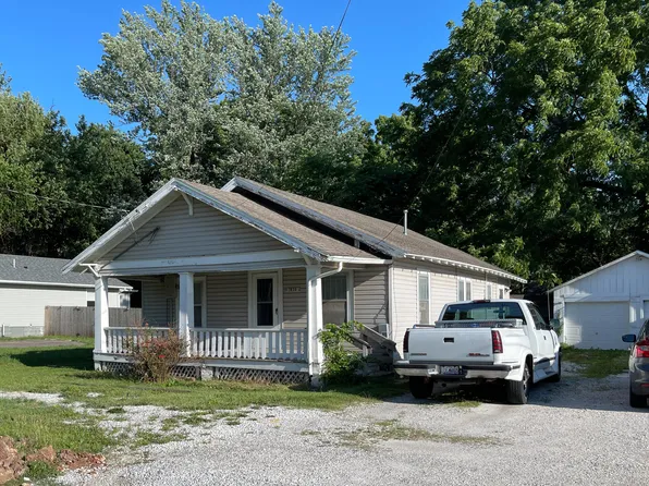 1838 E Grand Street, Springfield, MO 65804