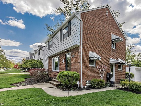 2nd image of 4868 Edsal Dr