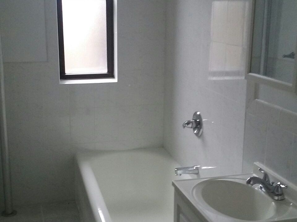 1st image of 14345 Sanford Ave APT 207