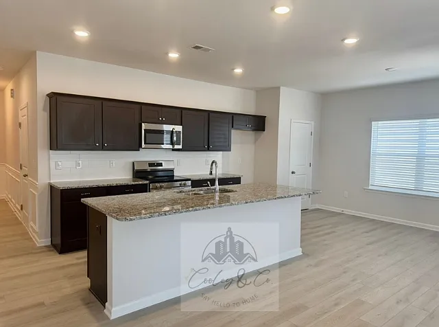 104 Oyster Tabby Dr — Photo 3