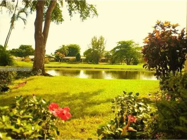 2431 SW 82nd Ave APT 202, Fort Lauderdale, FL 33324