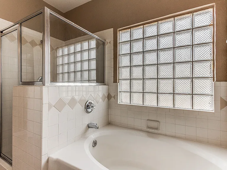 12233 Iverson Ct — Photo 19