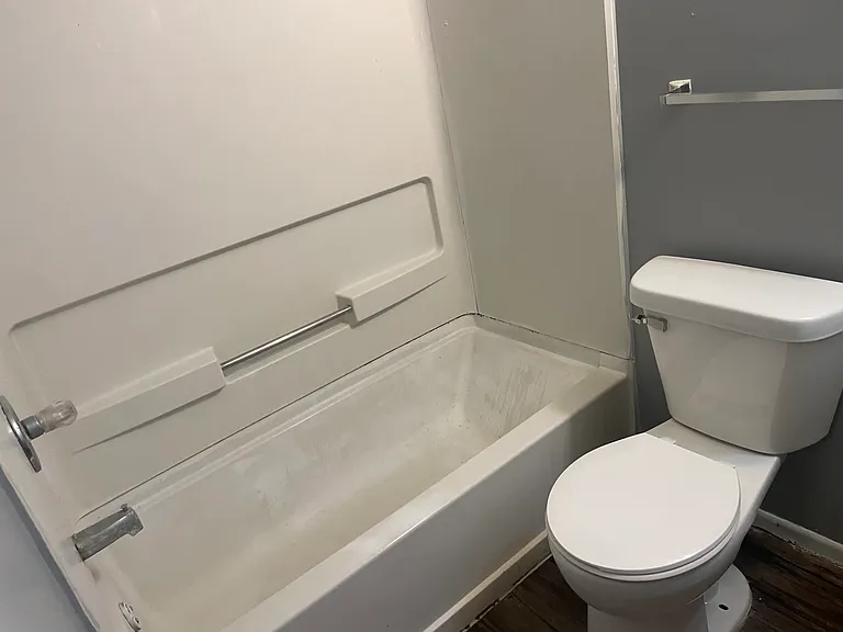838 Wentworth Ave #1 — Photo 7