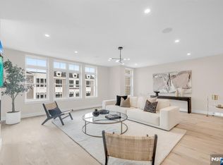 188 Broadway #9, Woodcliff Lake, NJ 07677