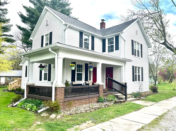 10174 N Vine St, Harmony, IN 47853