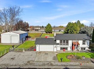8715 Bell St, Pasco, WA 99301