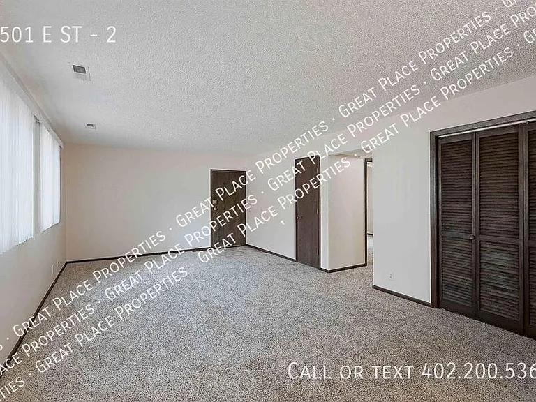 2501 E St #2 — Photo 8