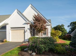 11 Stratford Rdg #11, Mashpee, MA 02649