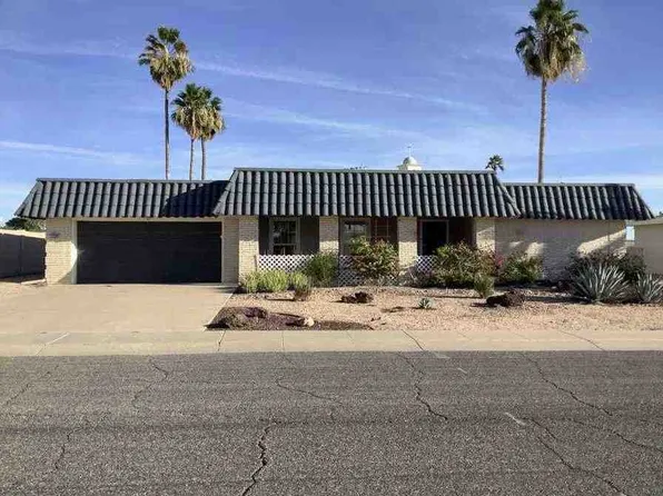 10706 W Pinion Ln, Sun City, AZ 85373