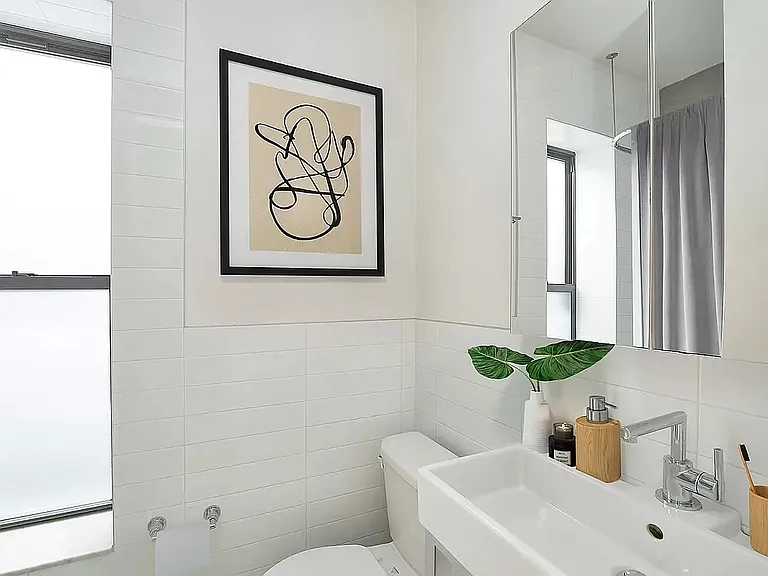 1910 3rd Ave #3FN — Photo 3