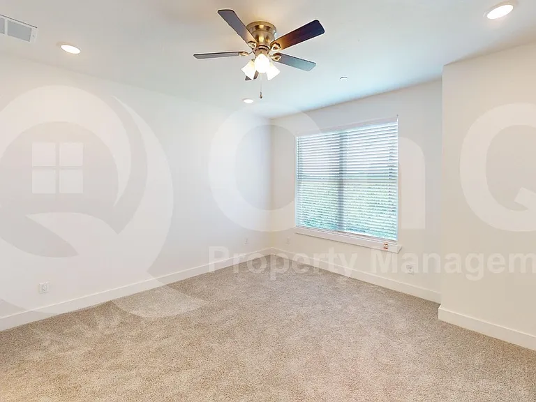 309 Mule Deer Mews — Photo 16