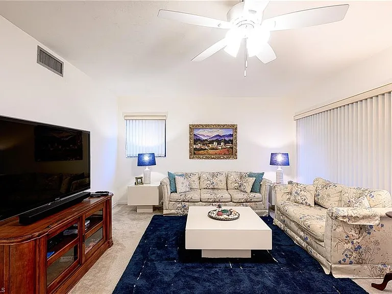 565 Beachwalk Cir #T-104 — Photo 6