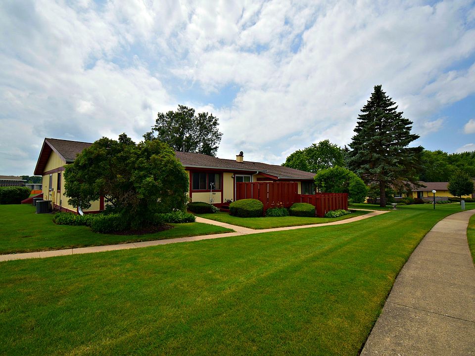 1st image of 4715 W Oakwood Dr APT 1